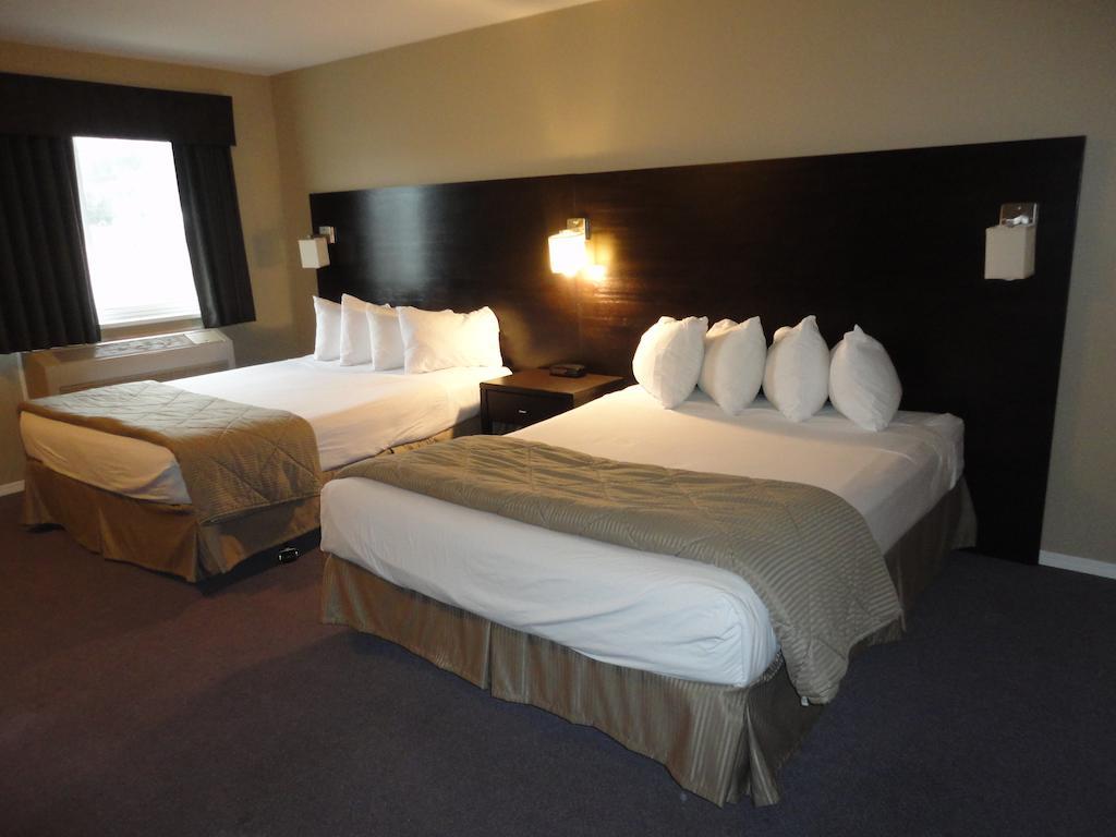 Hotel Super 8 By Wyndham Bc 3*