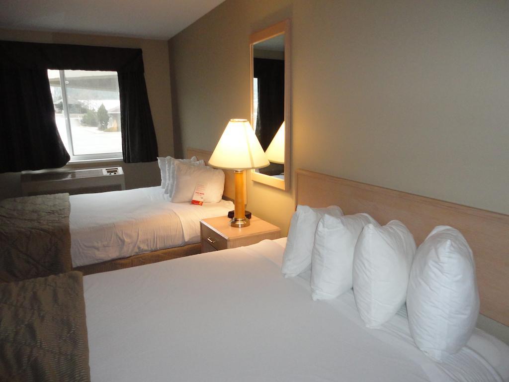 Super 8 By Wyndham Bc West Kelowna
